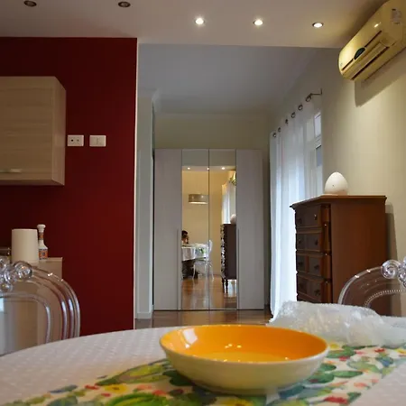 Casa Vacanze Gioeni - Via Etnea 公寓 卡塔尼亚